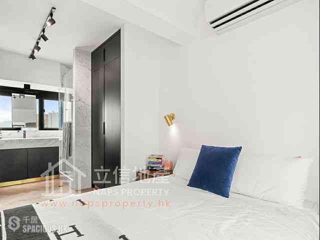 Soho - Dawning Height 09