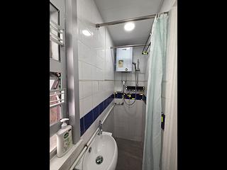 Wan Chai - New Sun House 05