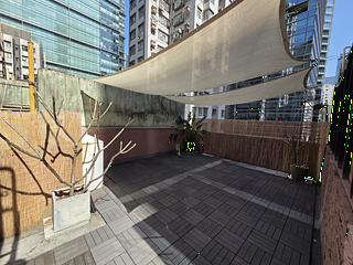 Wan Chai - New Sun House 09