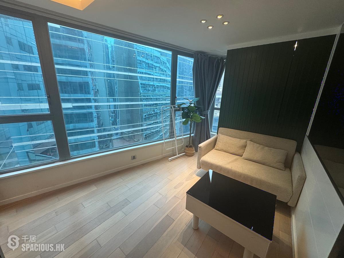 Central - Knight on Wyndham 01