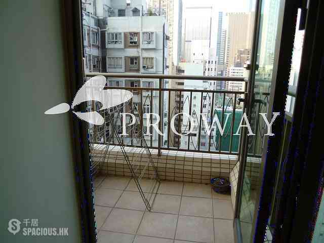 Wan Chai - The Zenith 01