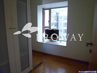 Wan Chai - The Zenith 06