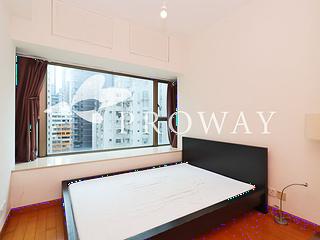 Wan Chai - The Zenith 05