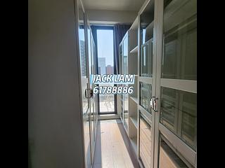 Gold Coast / So Kwun Wat - The Carmel 21