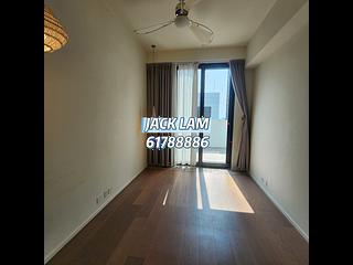 Gold Coast / So Kwun Wat - The Carmel 18