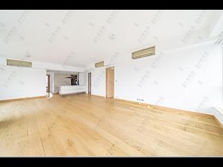 Wong Chuk Hang - Marinella Block 1 04