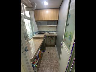 Wan Chai - Hennessy Building 04