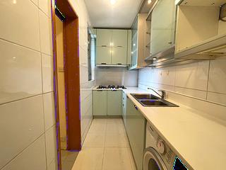 Tung Chung - Coastal Skyline Phase 1 Block 1 07