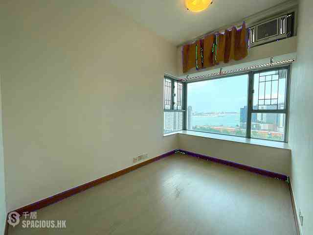 Tung Chung - Coastal Skyline Phase 1 Block 1 04