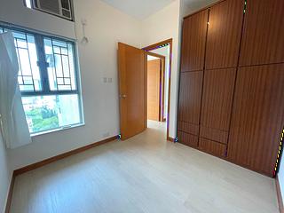 Tung Chung - Coastal Skyline Phase 1 Block 1 05