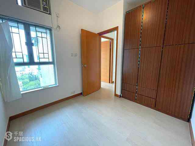 Tung Chung - Coastal Skyline Phase 1 Block 1 05