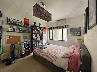 Pok Fu Lam - Baguio Villa Block 31 07