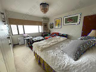 Pok Fu Lam - Baguio Villa Block 31 08
