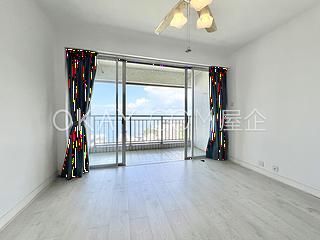 Pok Fu Lam - Baguio Villa 02