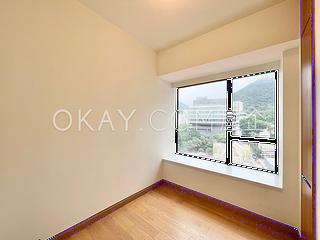 Happy Valley - The Aster (Resiglow) 05
