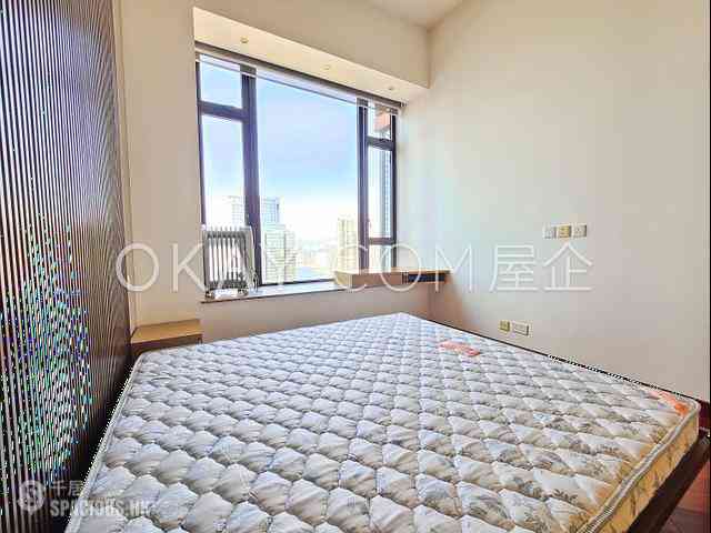 West Kowloon - The Arch Moon Tower (Block 2A) 11