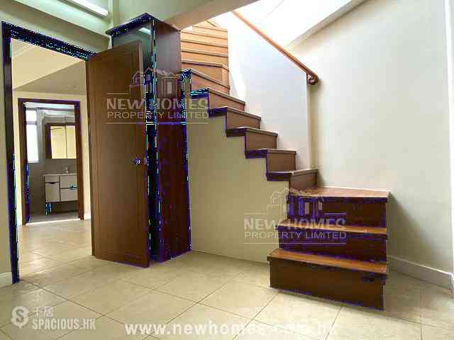 Happy Valley - Peace House 05