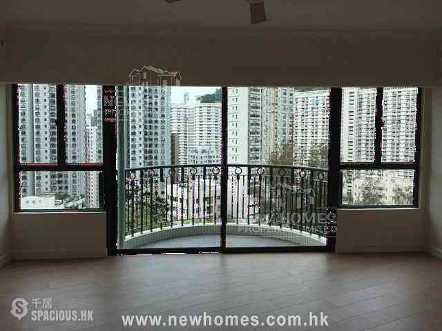 Tai Hang - Carnation Court 06