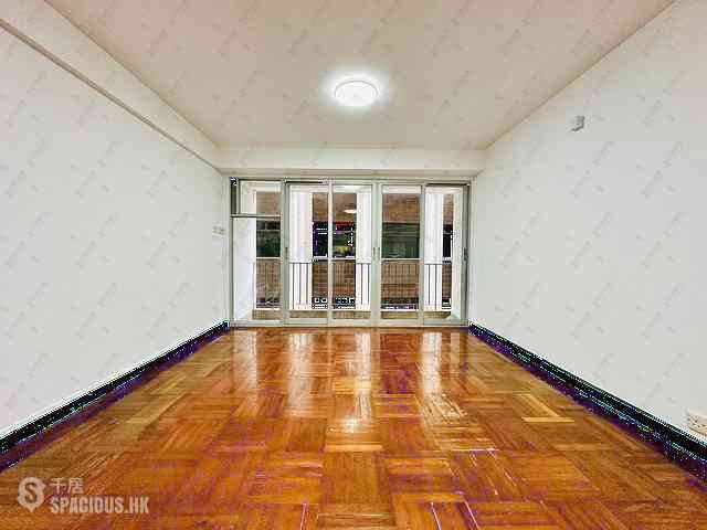 Wan Chai - Phoenix Court Block 2 06