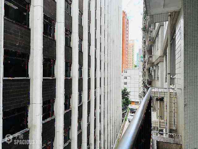 Wan Chai - Phoenix Court Block 2 08