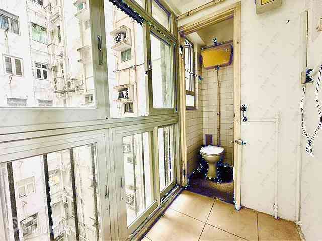 Wan Chai - Phoenix Court Block 2 11