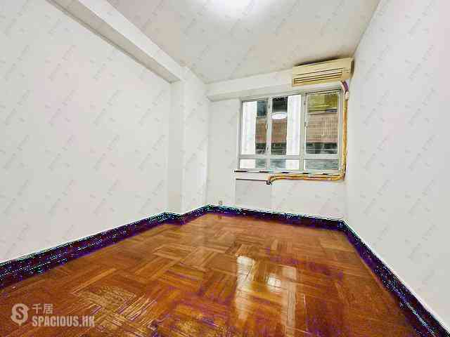 Wan Chai - Phoenix Court Block 2 13