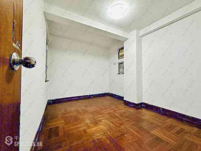 Wan Chai - Phoenix Court Block 2 14