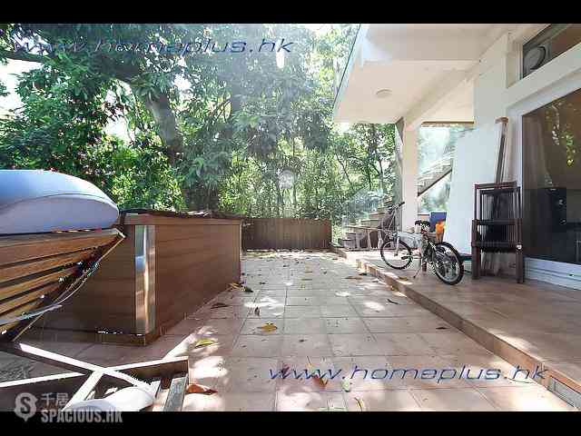 Hang Hau - Hang Hau Village 01