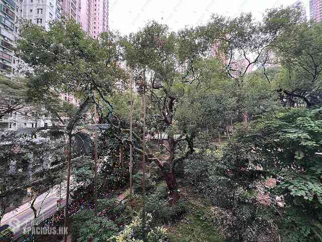 Mid Levels West - Hing Wah Mansion Block A 13