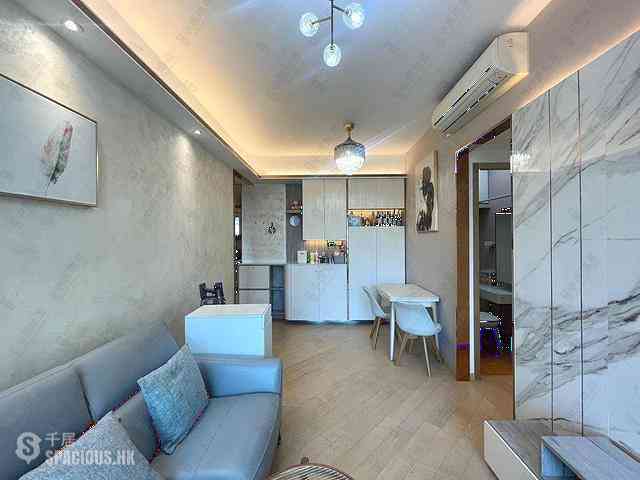 Kwun Tong - Grand Central 01