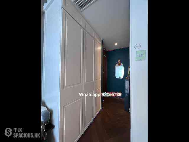 Shek Tong Tsui - One South Lane 05