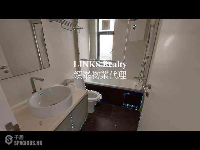 Mid Levels Central - Kam Yuen Mansion 03