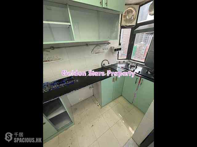 Sai Ying Pun - Sing Fai Building 10