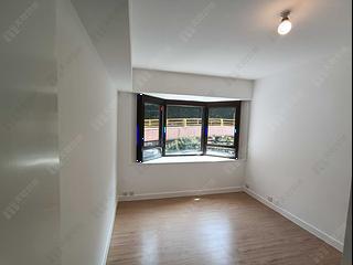 Mid Levels Central - Estoril Court Block 3 12