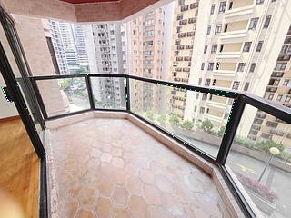 Mid Levels Central - Estoril Court Block 3 18
