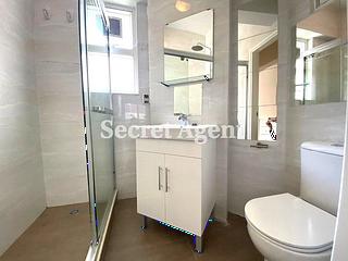 Sai Ying Pun - Lim Kai Bit Yip 12