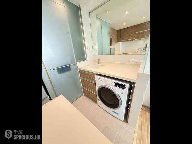 Central - 75, Hollywood Road 05