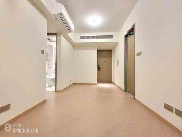 Kowloon Bay - Uptown East 01