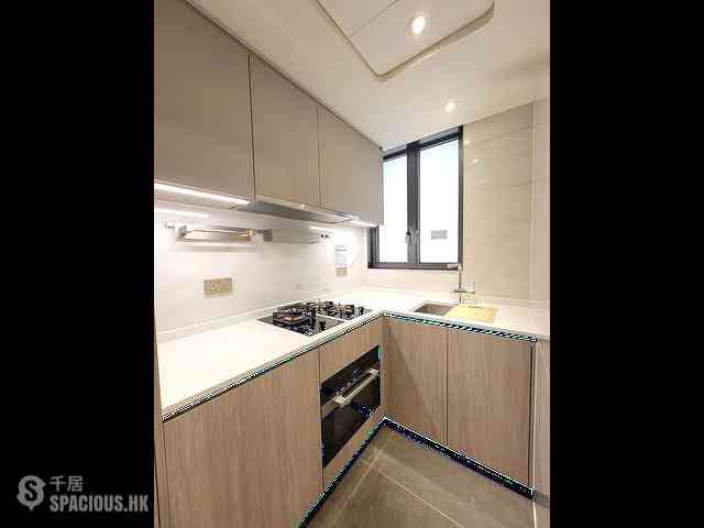 Kowloon Bay - Uptown East 04