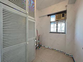 Sai Ying Pun - Kingsfield Tower Block B 14