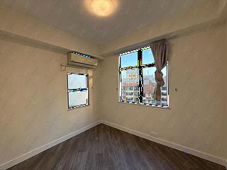 Mid Levels West - Scenic Heights Block 1 15