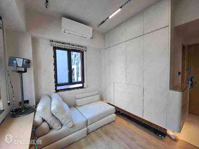 Central - Wo On Building 02