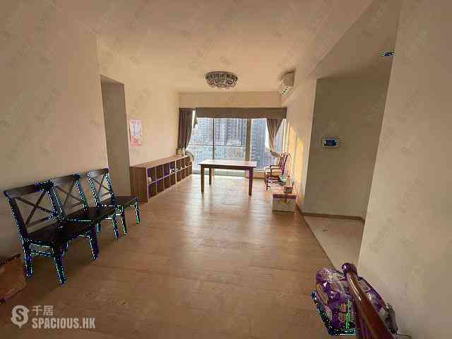 Sai Ying Pun - The Summa Block 1 05