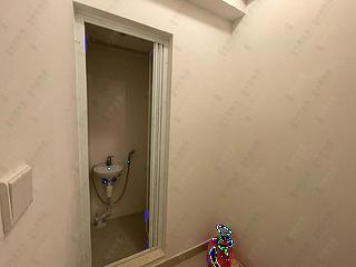 Sai Ying Pun - The Summa Block 1 09