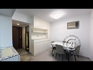 Discovery Bay - Discovery Bay Phase 5 Greenvale Village Greendale Court (Block 6) 06