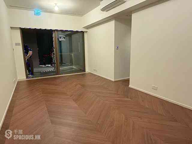 Wong Chuk Hang - The Southside Phase 5A Deep Water Pavilia 01