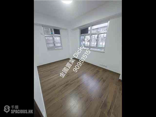 Tsim Sha Tsui - Lip Seng Mansion 04
