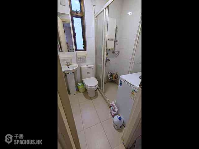 Sai Ying Pun - 414, Queen's Road West 05