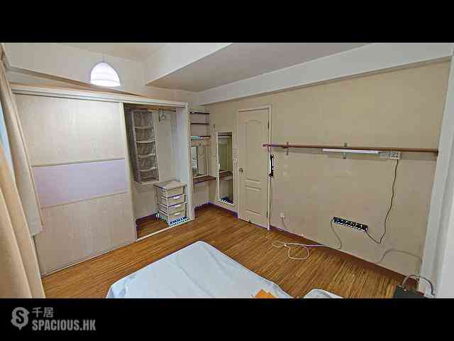 Sheung Wan - 177, Queen's Road West 04
