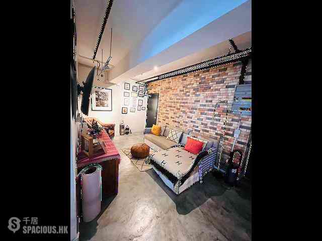 Sai Ying Pun - Siu On Building 08